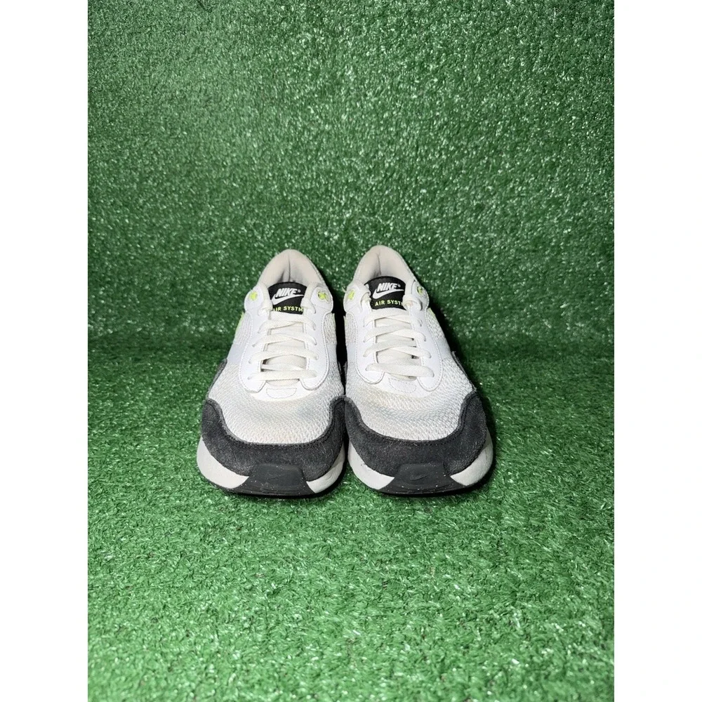 Nike Air Max SYSTM Mens Size 9.5 Neon Grey Black Running‎ Shoes Comfort Sneakers